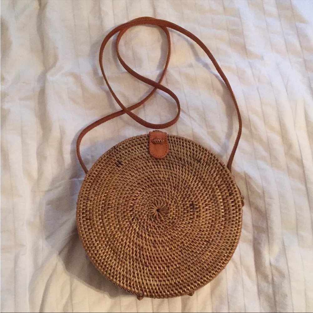 Circle purse